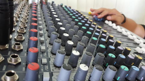 工程產(chǎn)品背景圖片-工程產(chǎn)品背景素材圖片